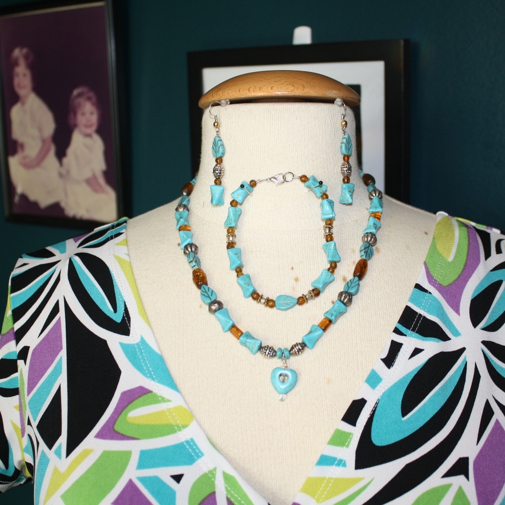 SOLD -Turquoise and Gold stone and glass bead set